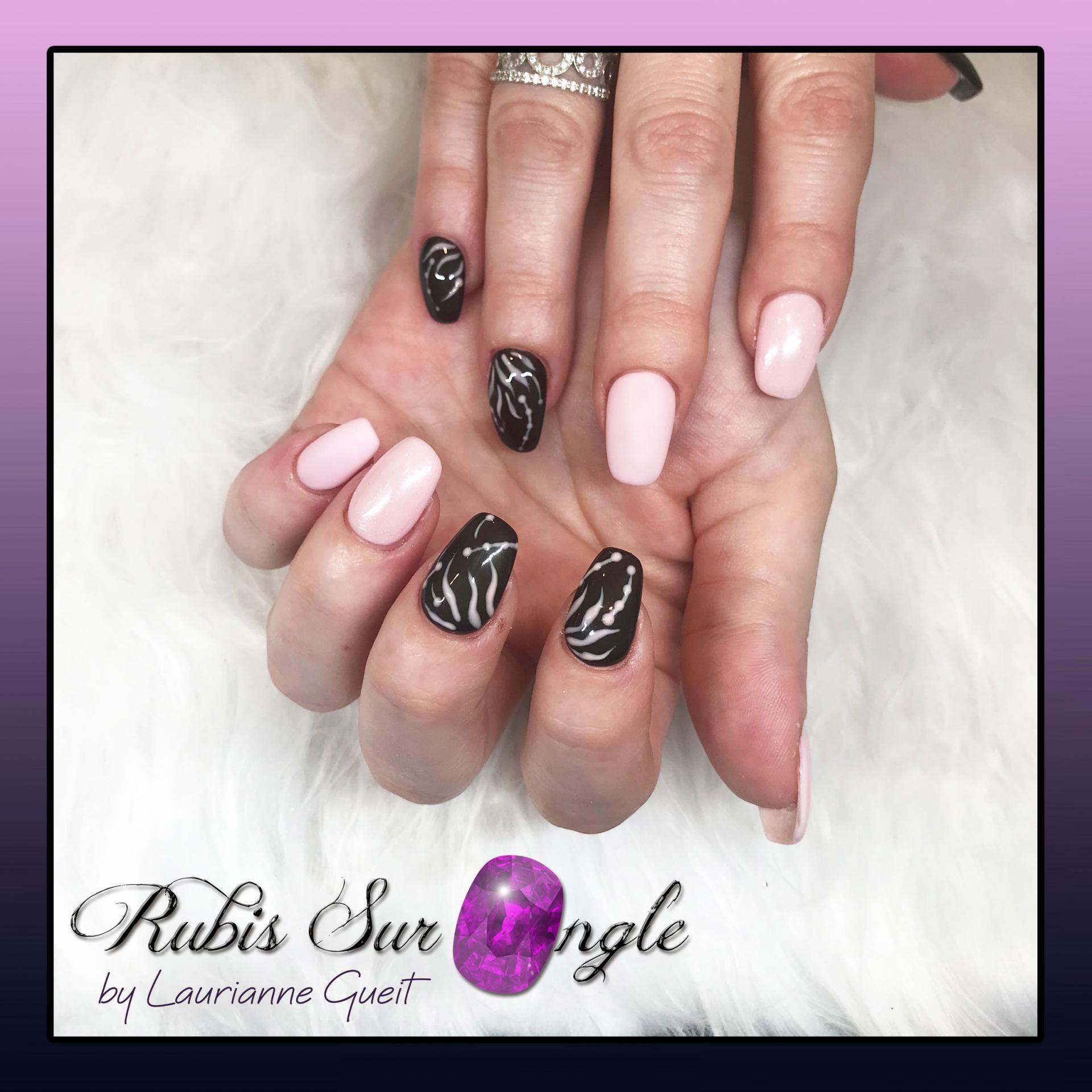 Rubis Sur Ongle Manucure Nail Art