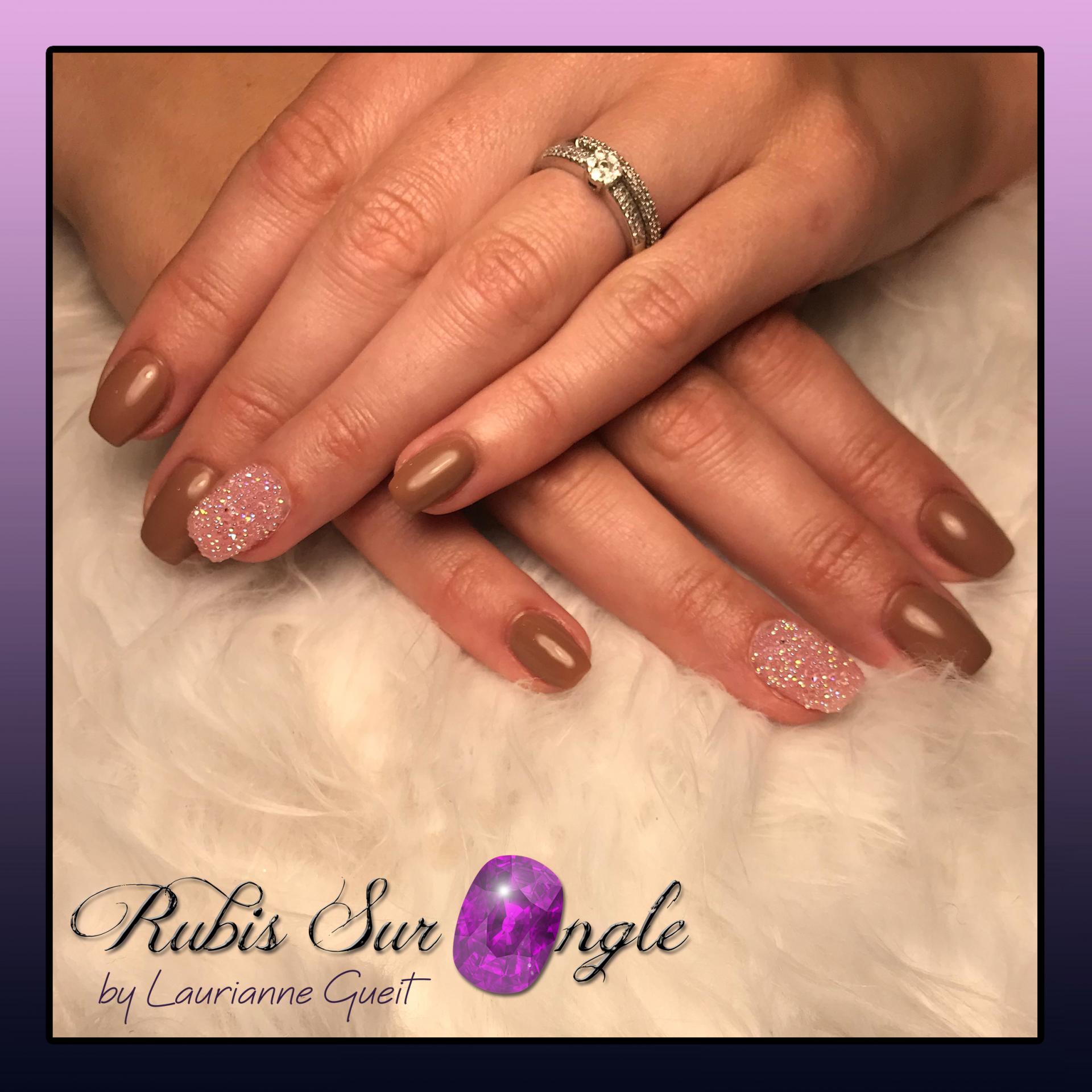 Rubis Sur Ongle Nail Art