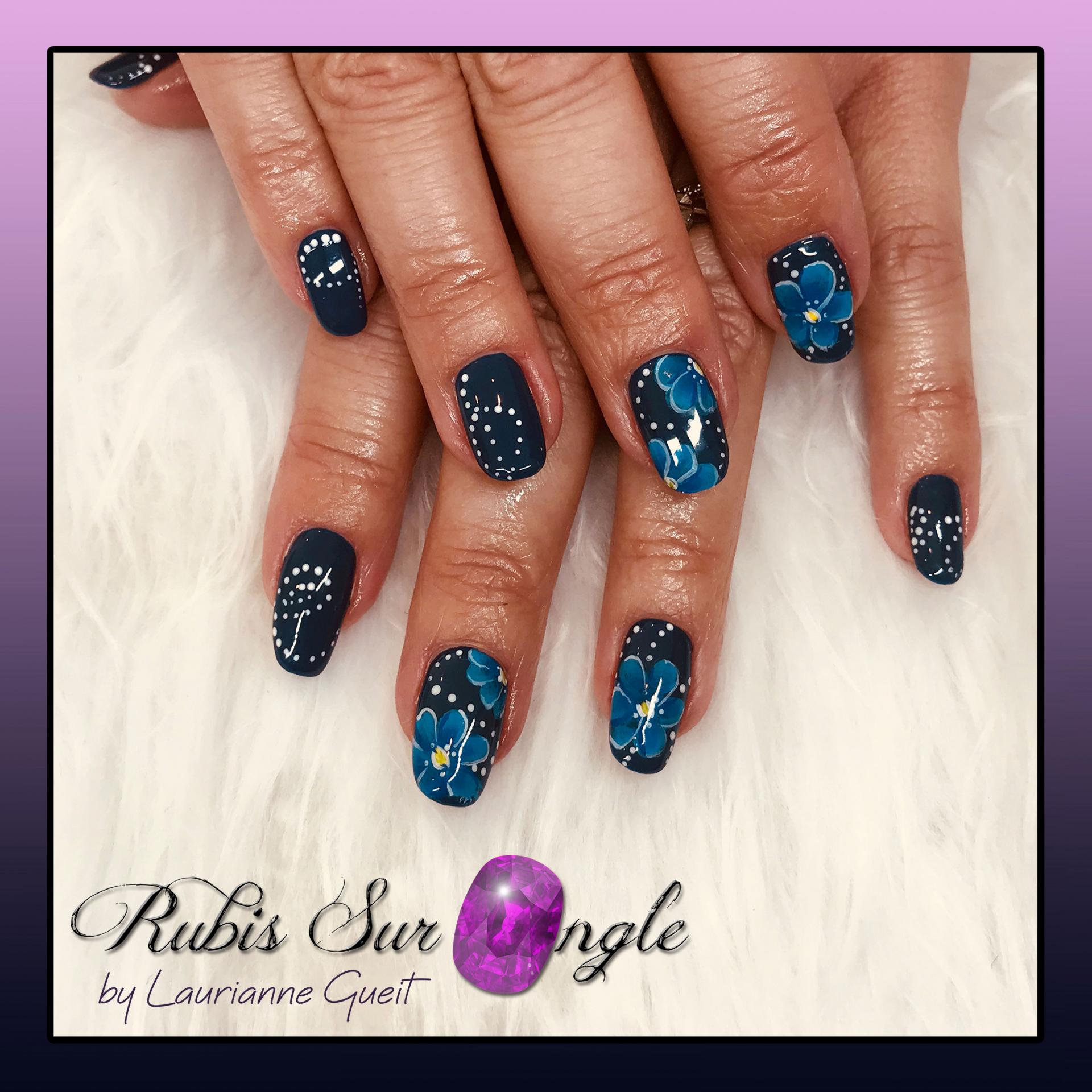 Rubis Sur Ongle Nail Art Fleurs