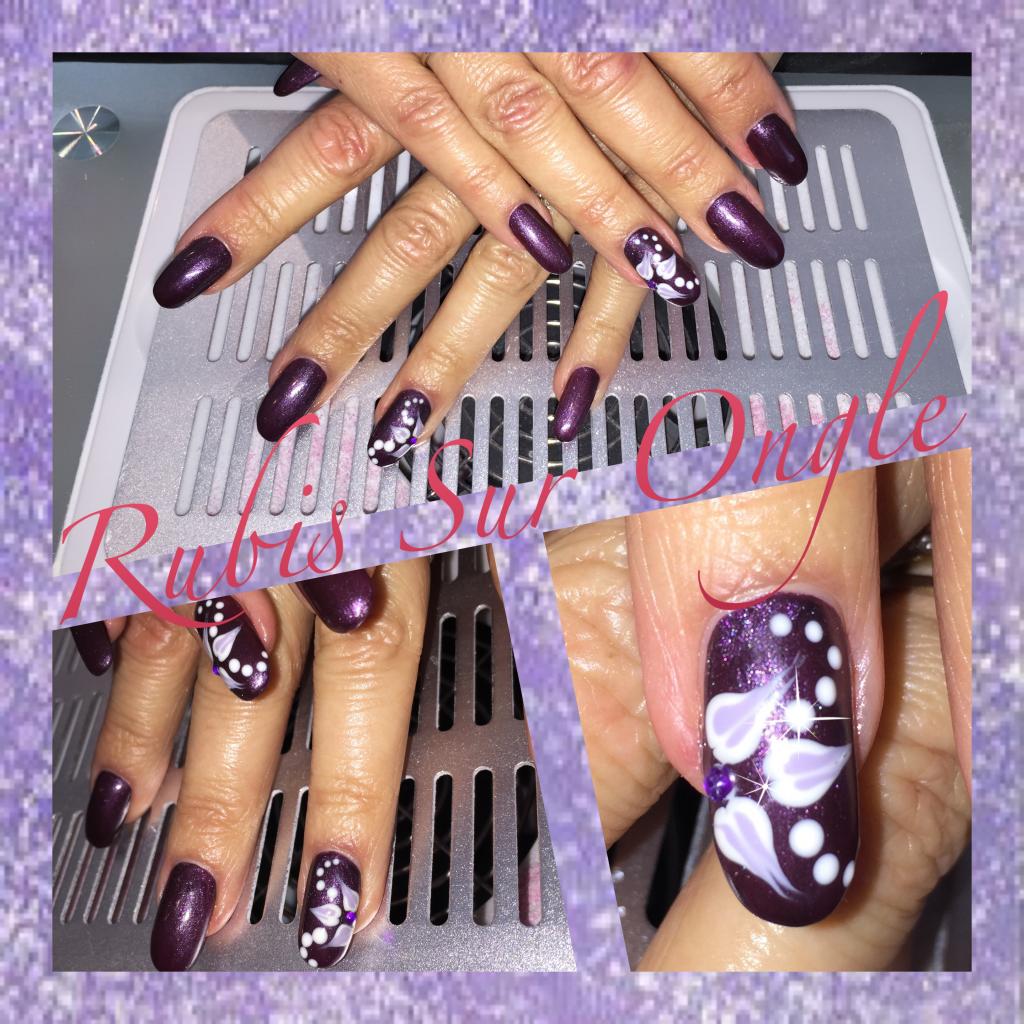 Rubis Sur Ongle