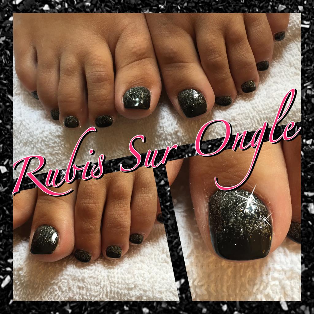 Rubis Sur Ongle