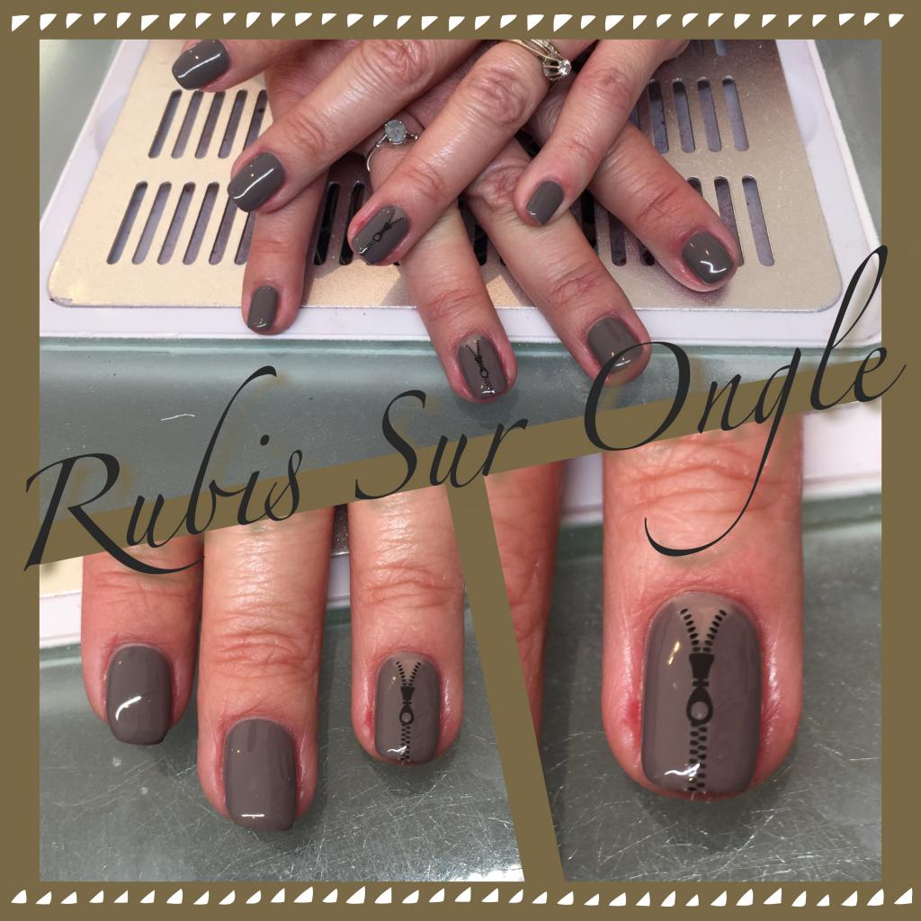 Rubis Sur Ongle