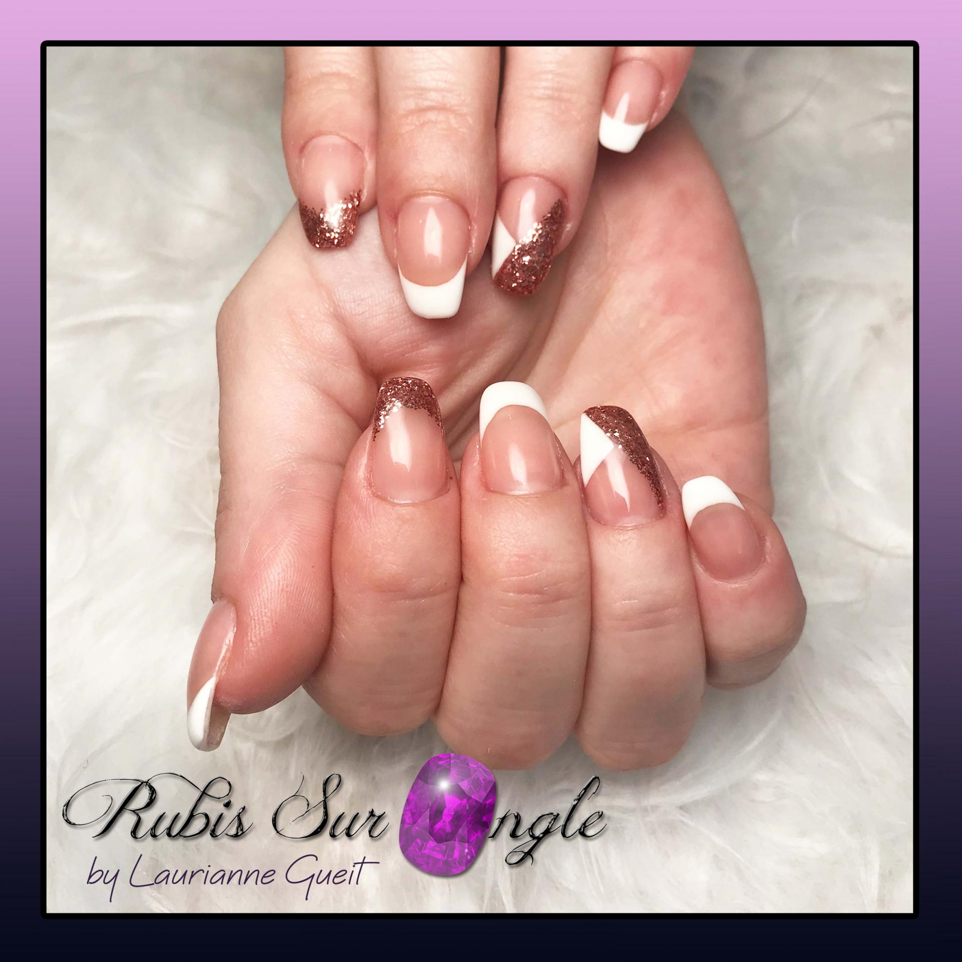 Rubis-sur-ongle-Nail-art-french-rose-gold