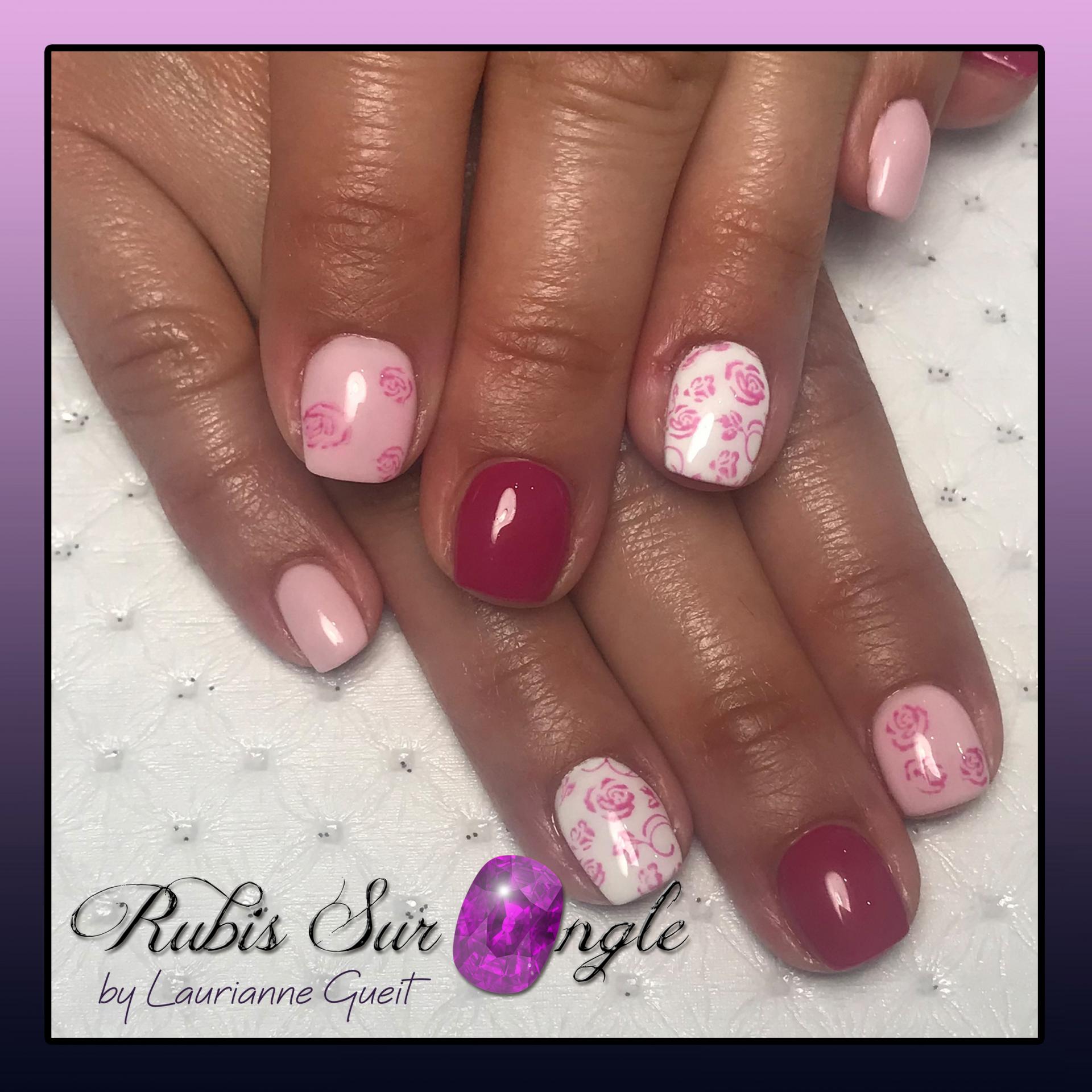 Rubis-Sur-Ongle-Nail-Art-Rose